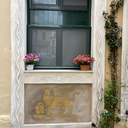 Q Rocco Apartments, Corfu Town Bagian luar foto