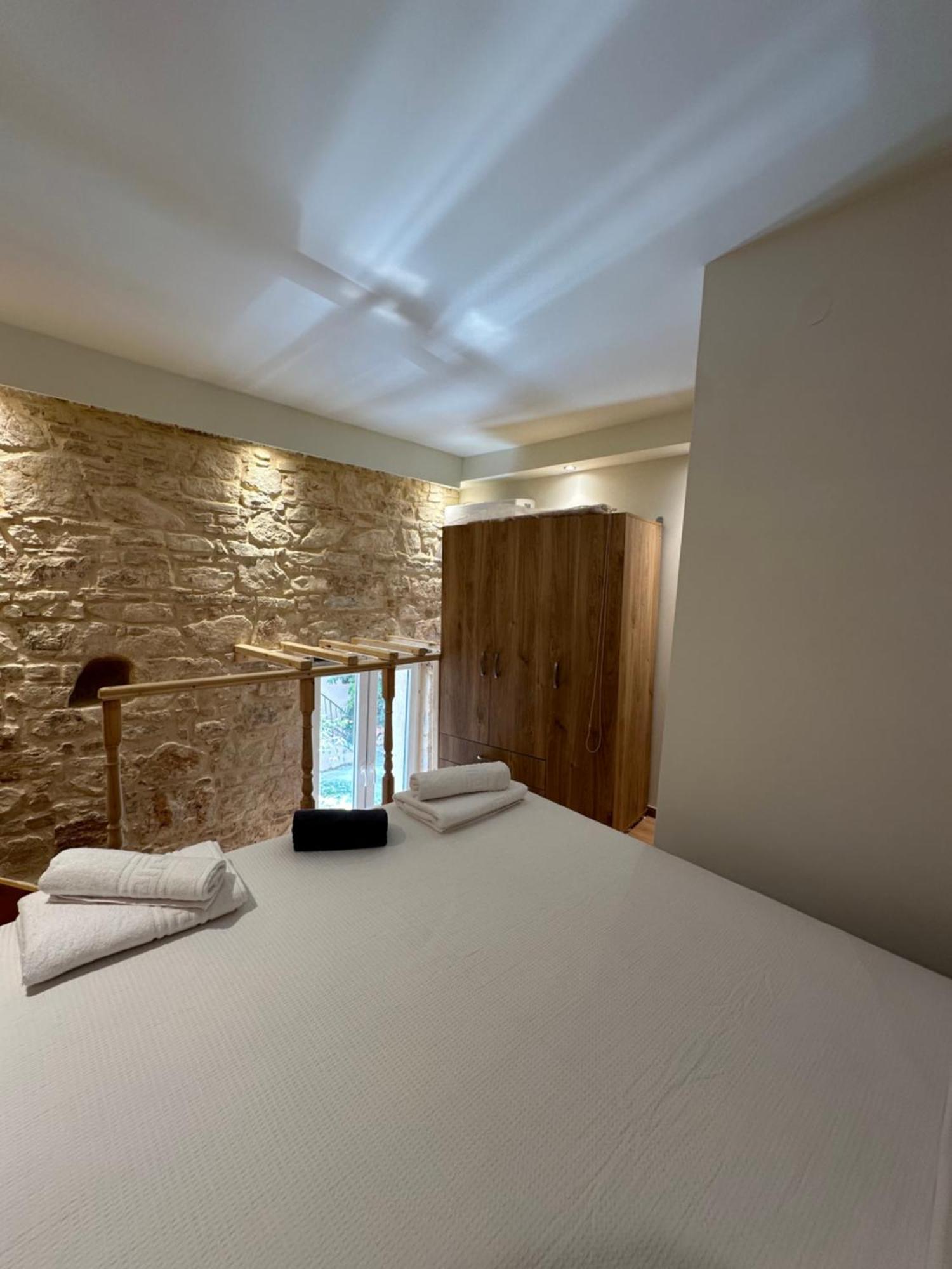 Q Rocco Apartments, Corfu Town Bagian luar foto