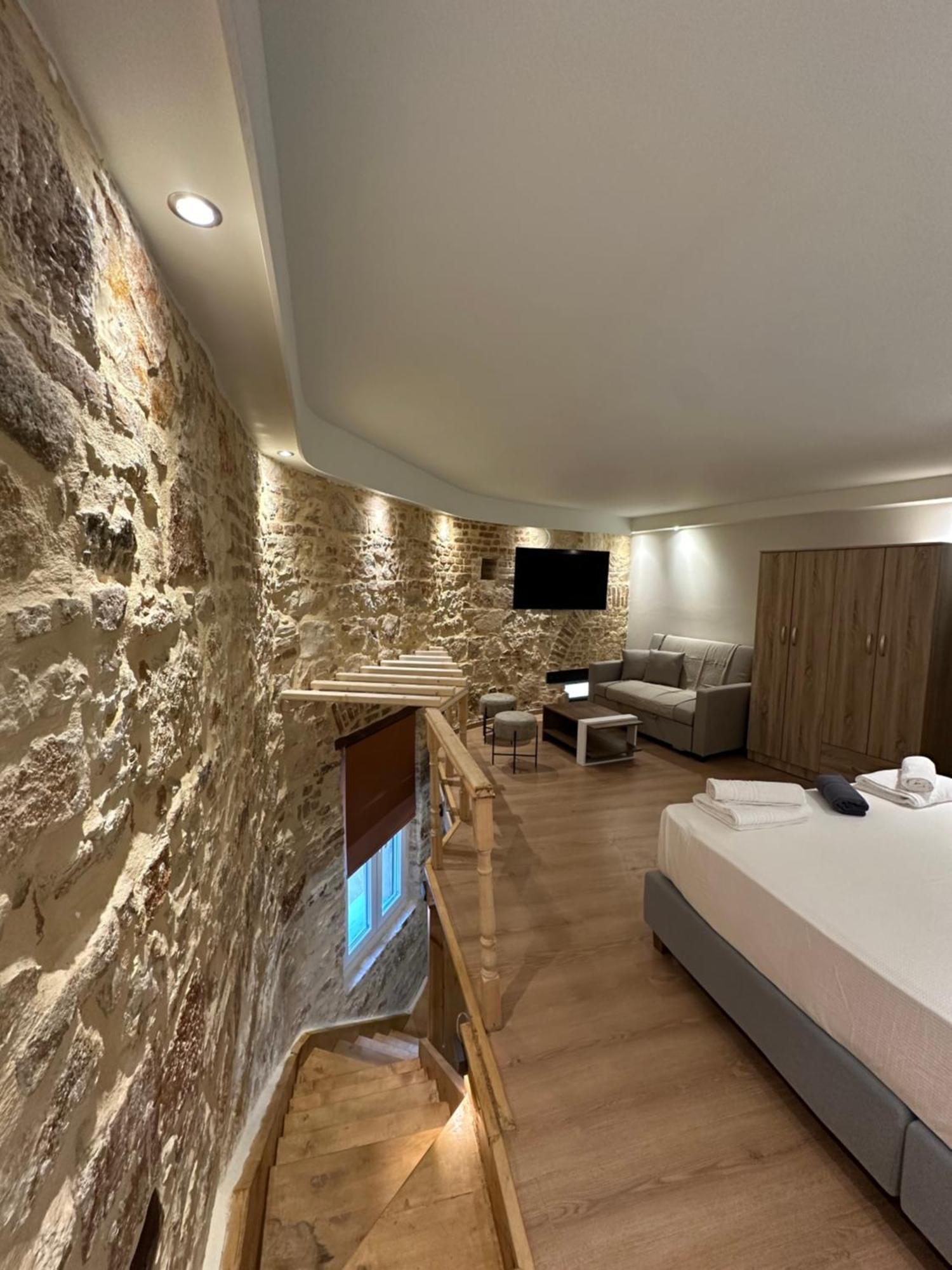 Q Rocco Apartments, Corfu Town Bagian luar foto